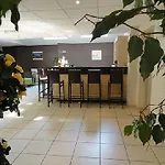 Hotel apartamentowy Mariale By Popinns
