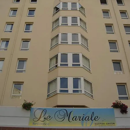 Mariale By Popinns 公寓式酒店 3*