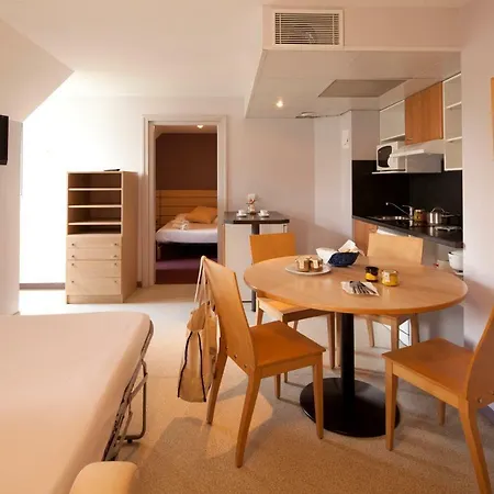 公寓式酒店 Mariale By Popinns 卢德