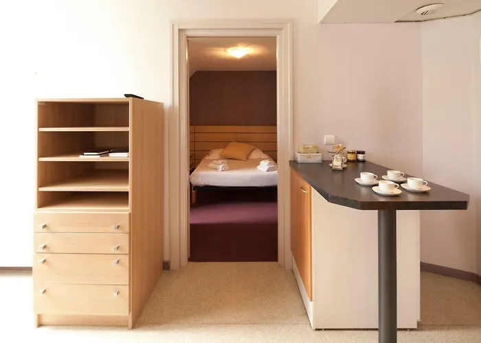 Aparthotel Mariale By Popinns