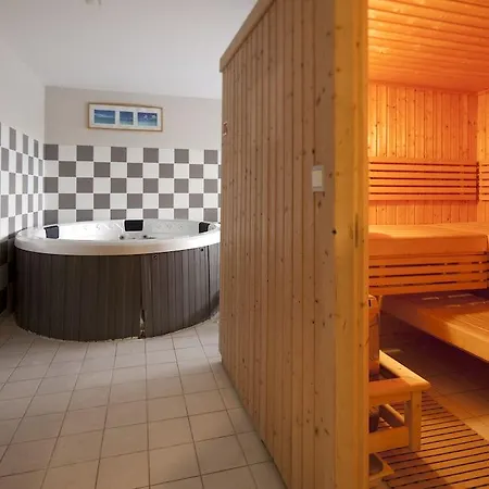 Apartahotel Mariale By Popinns