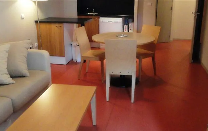 Mariale By Popinns Hotel apartamentowy 3*