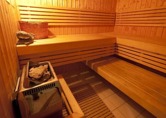 Hotel apartamentowy Mariale By Popinns