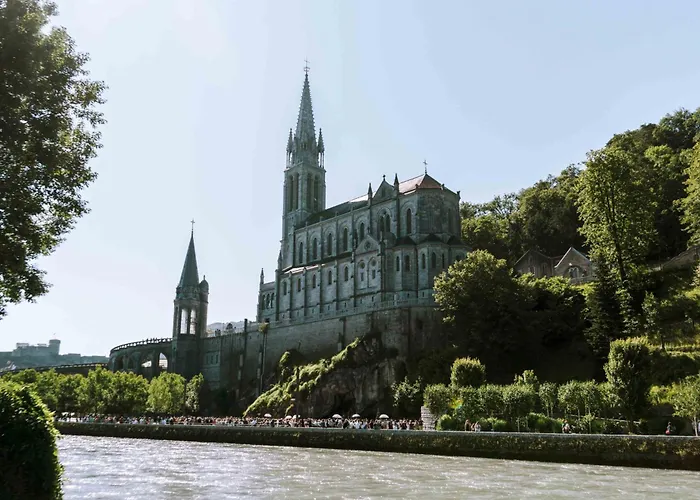 Mariale By Popinns Lourdes